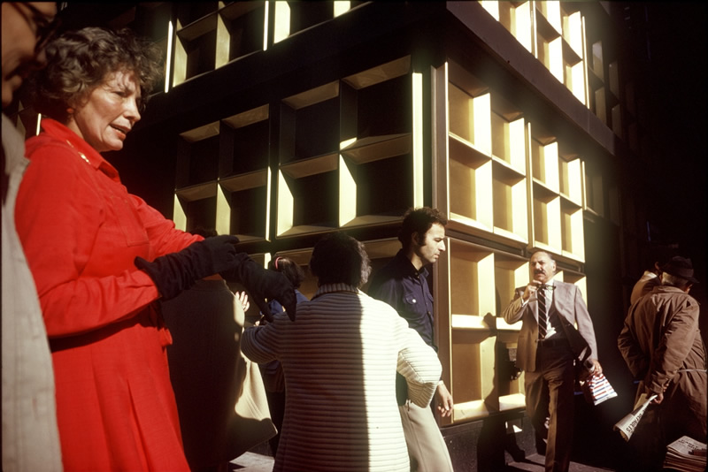 Timeless Color Photos from the Most Celebrated Photographers