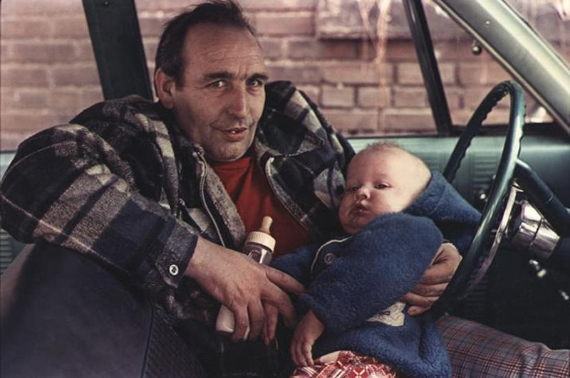 Timeless Color Photos from the Most Celebrated Photographers