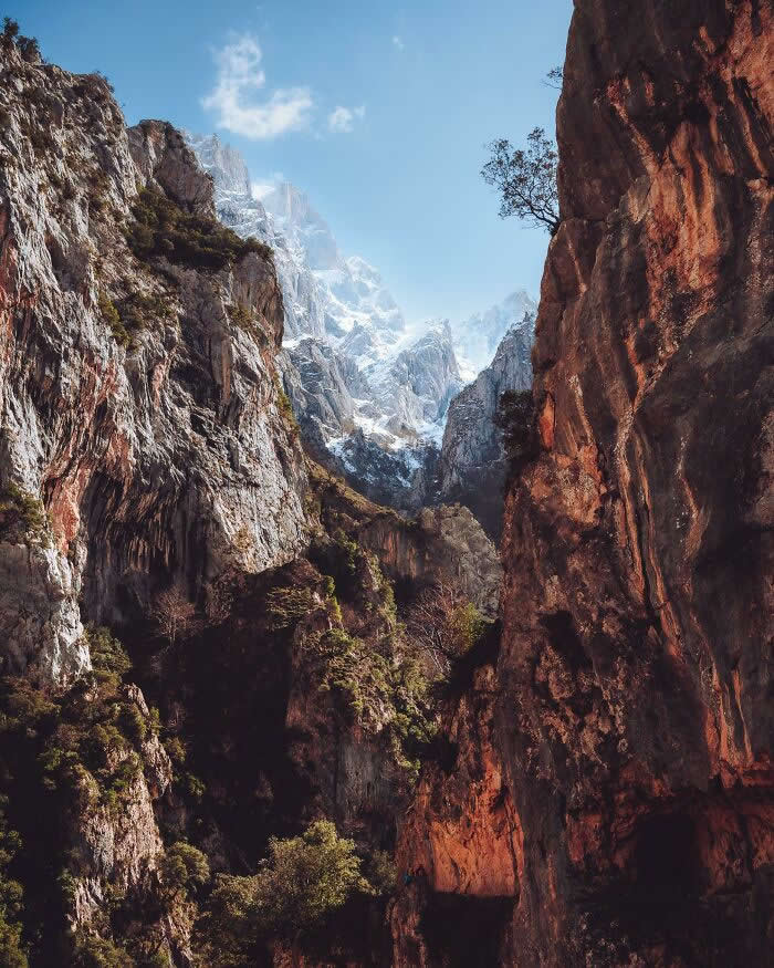 Mountain Landscape - Photos That Look Straight Out of a Renaissance Painting
