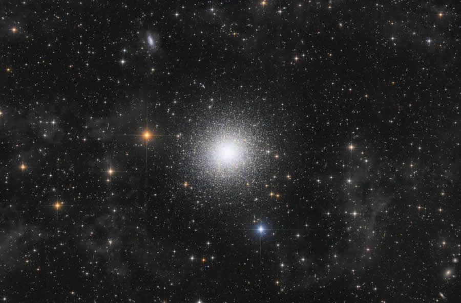 M13 An Ultra-Deep Exposure of the Popular Cluster - ZWO Astronomy Photographer of the Year Awards 2025 Winners