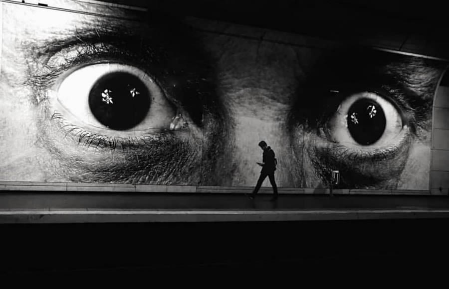 Striking Black And White Street Photos For Your Inspiration