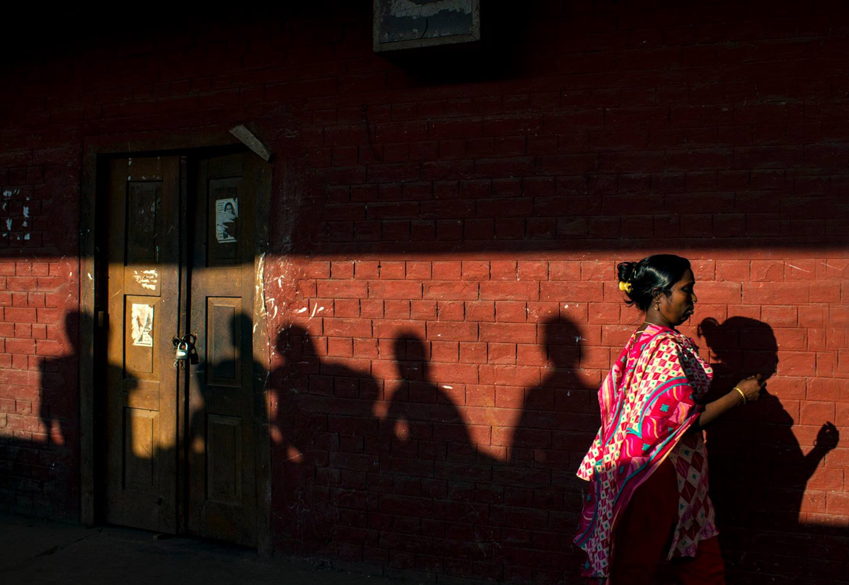 Street Photography Magic of Light and Shadow
