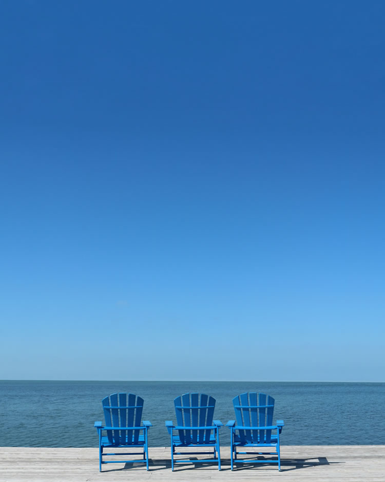 Minimalist Photos That Capture the Pure Essence of Simplicity