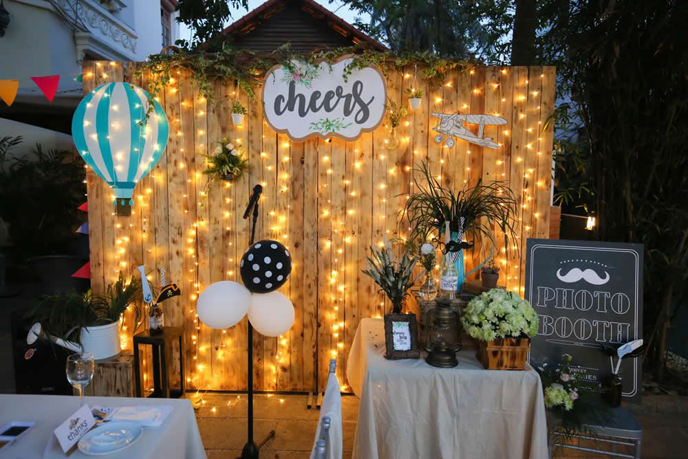 Photo Booths for School Events in Toronto