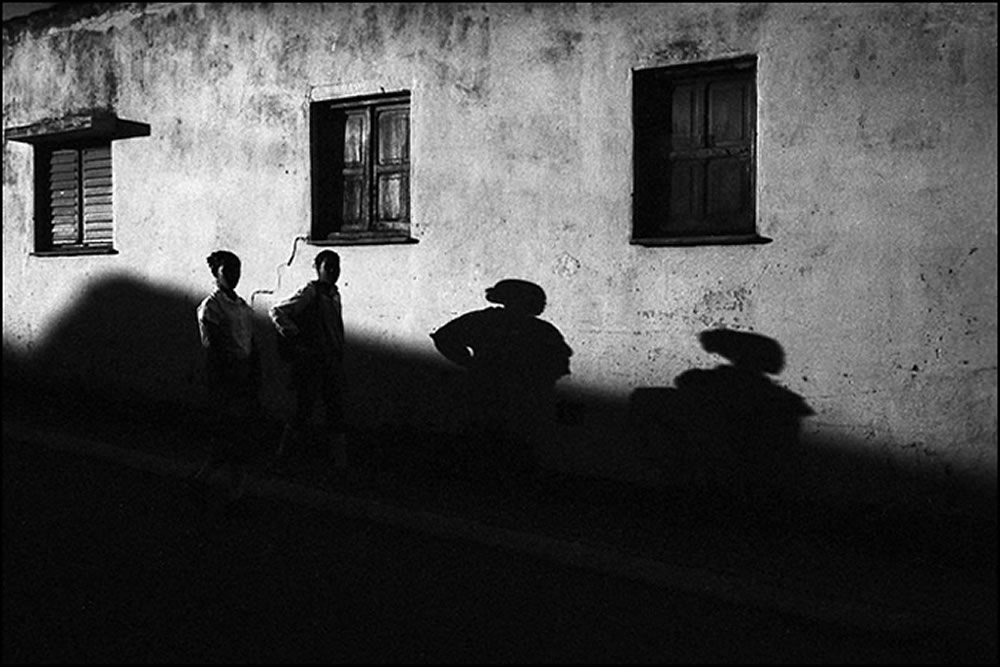 Przemek Strzelecki – Striking Street Photographer from Poland