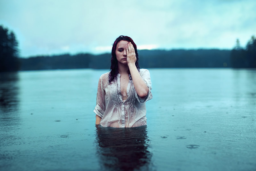 Mysterious & Surreal Fine art photography by Sarah Ann Loreth
