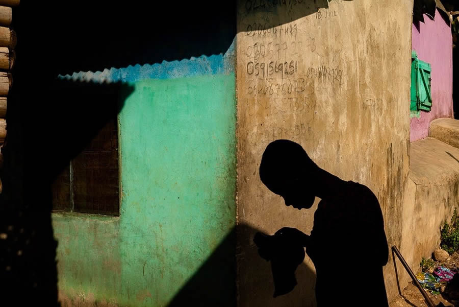 Street Photography Magic of Light and Shadow