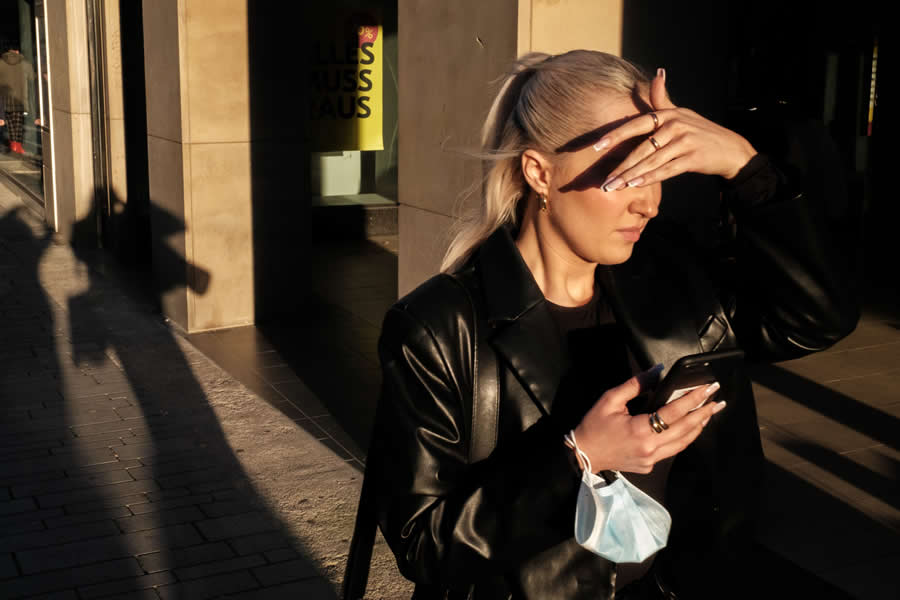 Captivating Street Photography by Meera Nerurkar