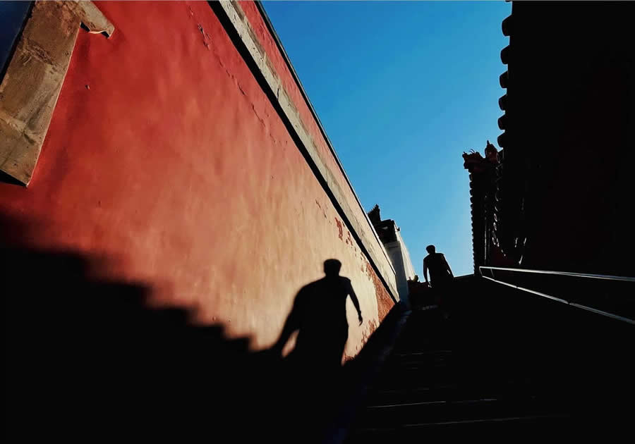 Street Photography Magic of Light and Shadow