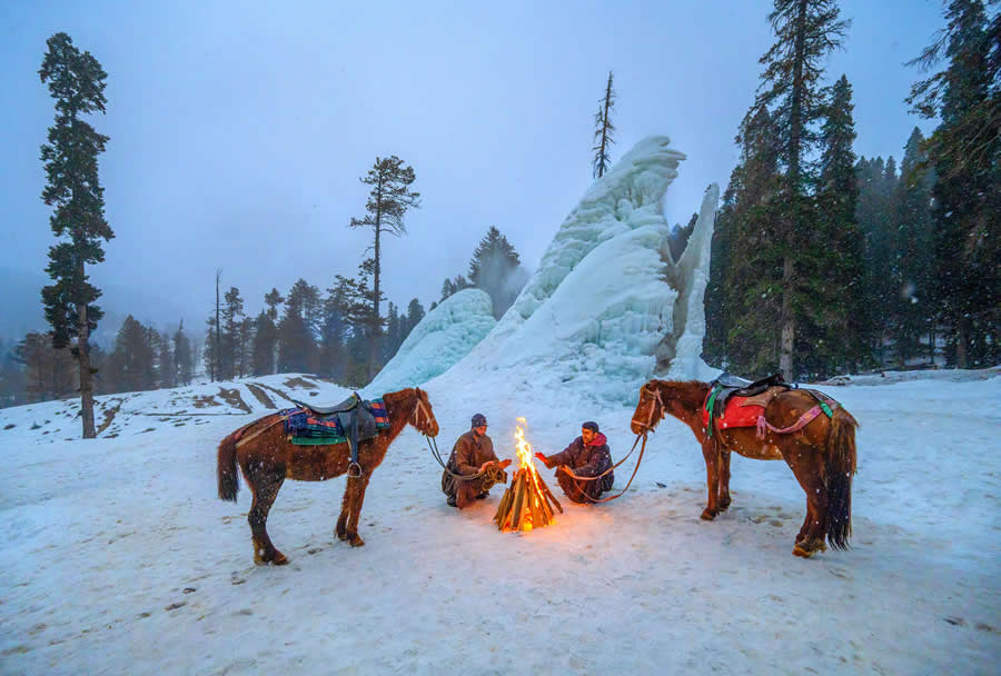 Indian Travel and Documentary Photography by Happy Mukherjee